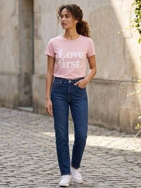 J.Crew "Love First" Graphic Tee 🌸 
Soft & Comfy